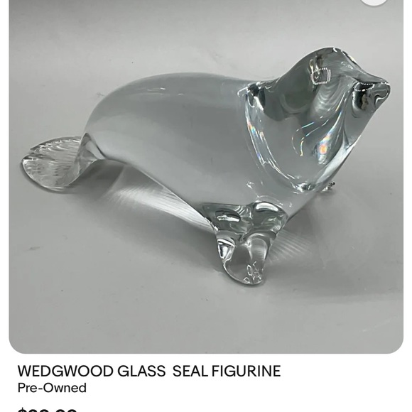 Wedgwood clear glass seal figurine - Picture 1 of 7